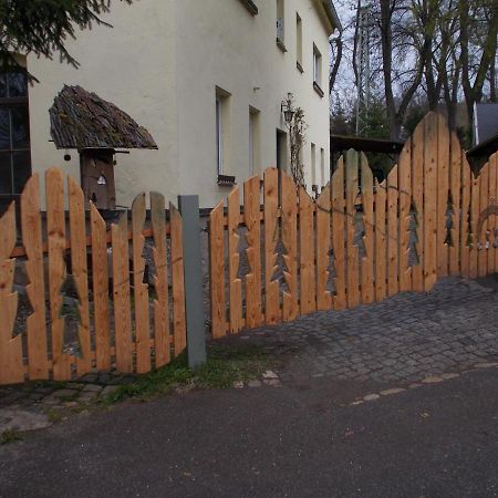 Ferienwohnung "Hinter Den Sieben Bergen" Шварценберг Екстер'єр фото